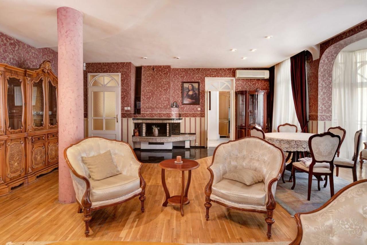 Aristocratic, Elegant, Designer Top Central Apartment 소피아 외부 사진